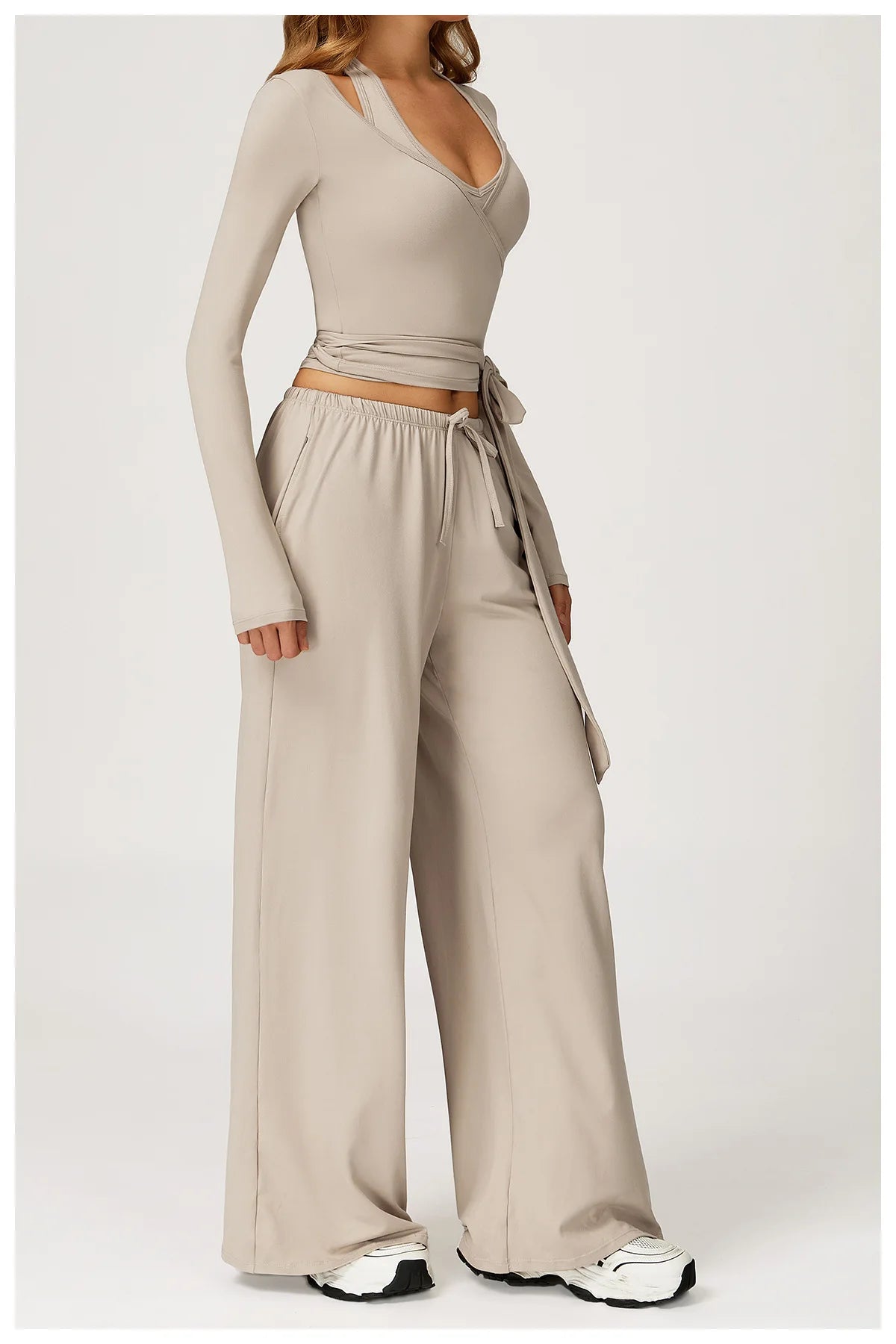 Conjunto Yoga Feminino 3 Peças - Top, Legging e Manga Longa